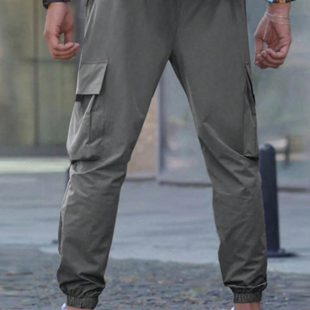 Manfinity Men's Loose Fit Cargo Pants With Flap Pockets And Drawstring Waist - Picture 3 of 6